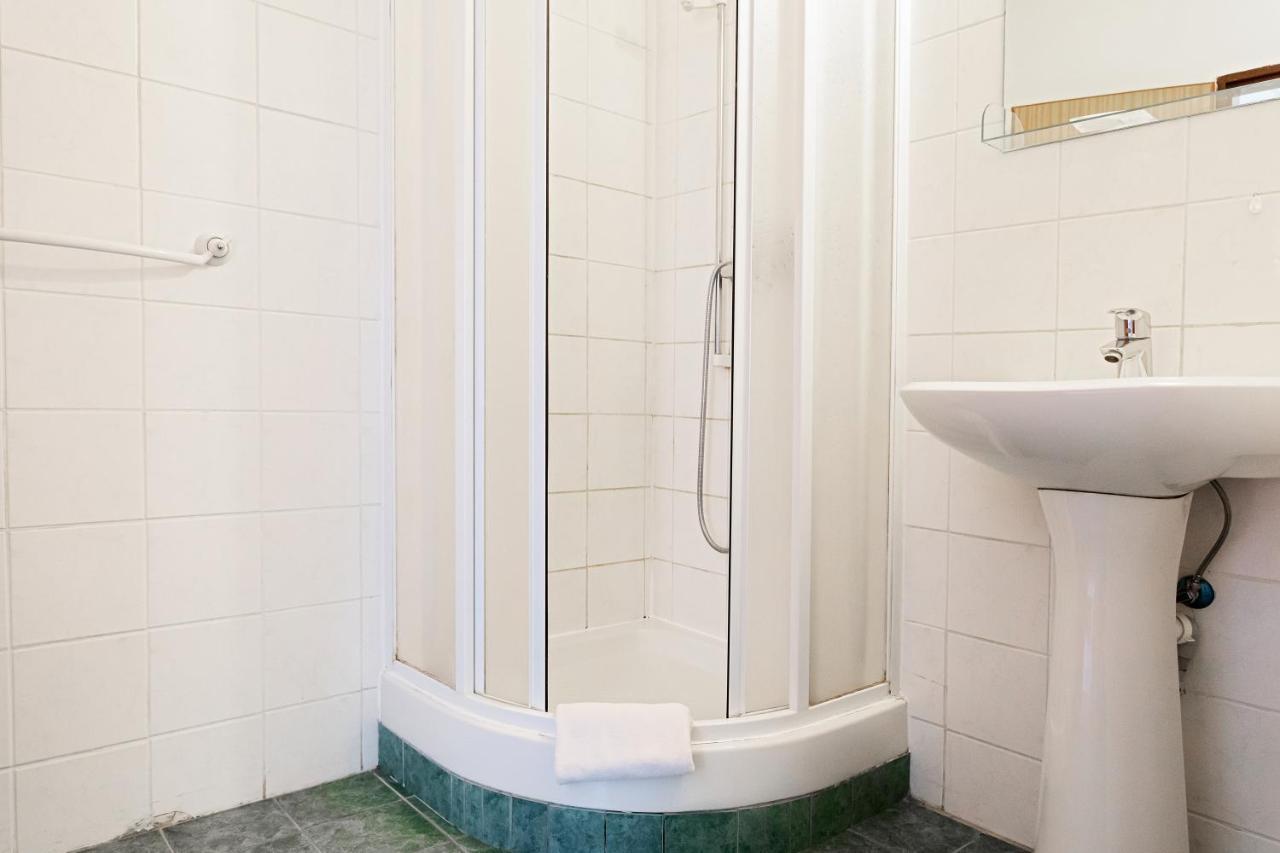 Hotel Slezan Bruntal Bagian luar foto